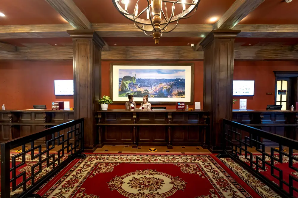 Hyatt vs Marriott Comparison - Hyatt vs Marriott Room Quality vs Price Comparison USA