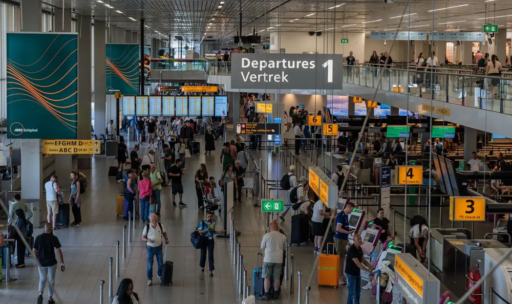 Schiphol YOTEL Cost