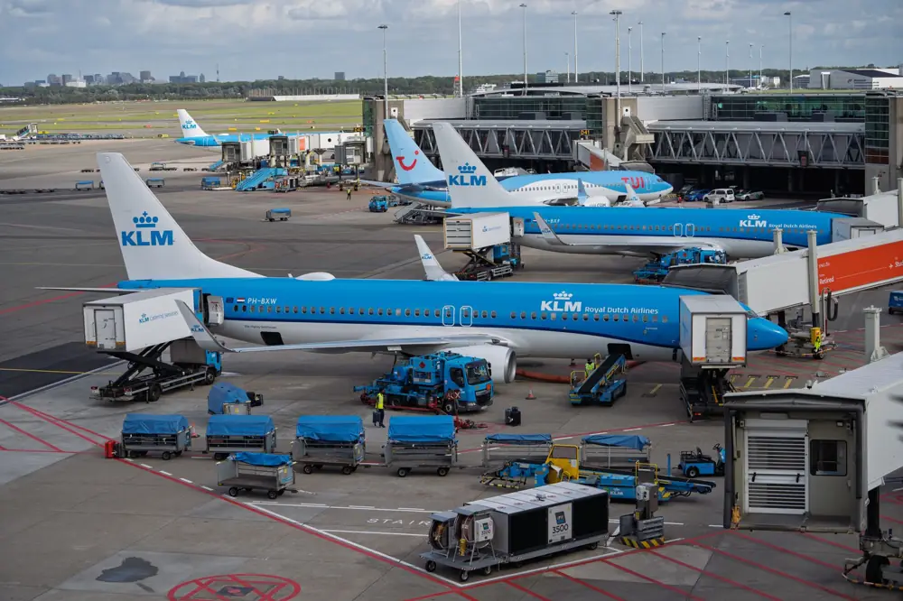 Schiphol YOTEL Cost